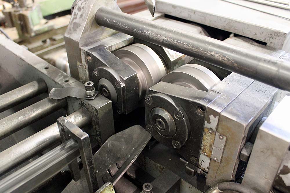 PMC PM3S thread rolling machine Newmac Equipment